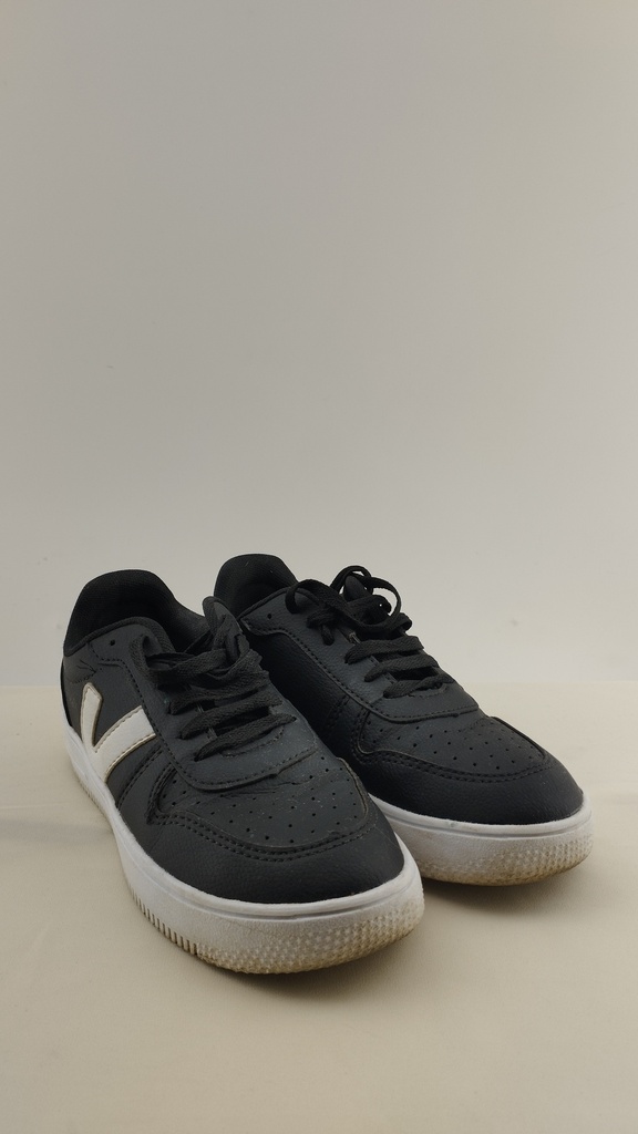 Zapatillas negras HEBEN T:36