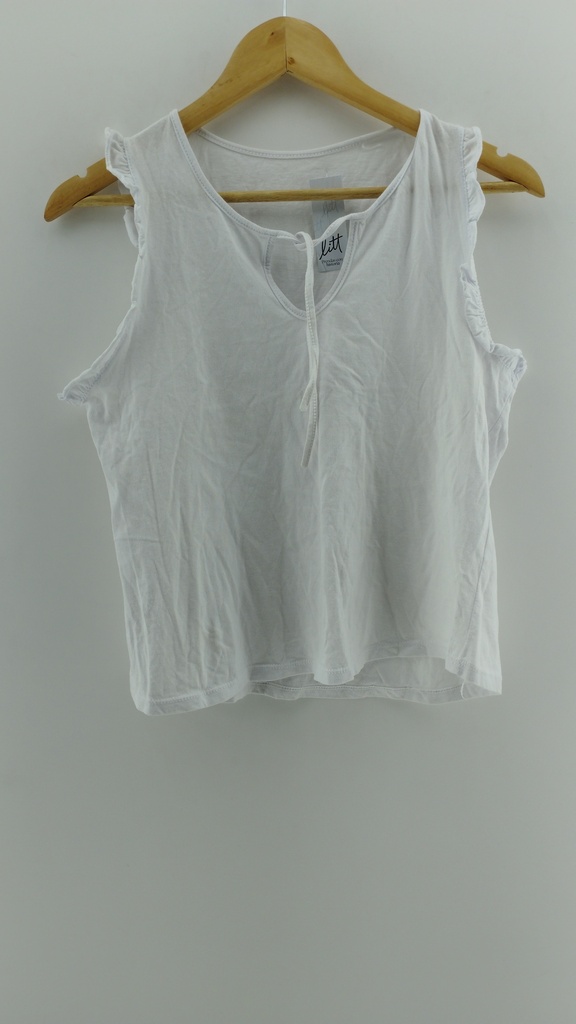 Blusa blanca sin mangas T:S