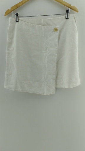 [P04834-6] Falda blanca detalle botón VER T:42