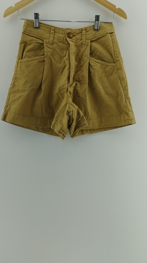[P04889-1] Short beige LE UTTHE T:34